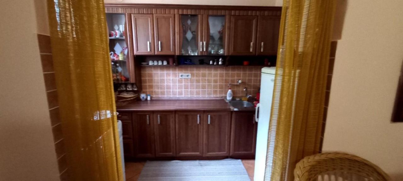 Authentic Village House ヴィルパザル エクステリア 写真